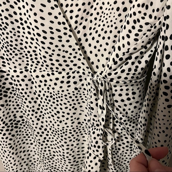 Missguided Wrap Dress Animal Print Size 12 - Picture 2 of 3